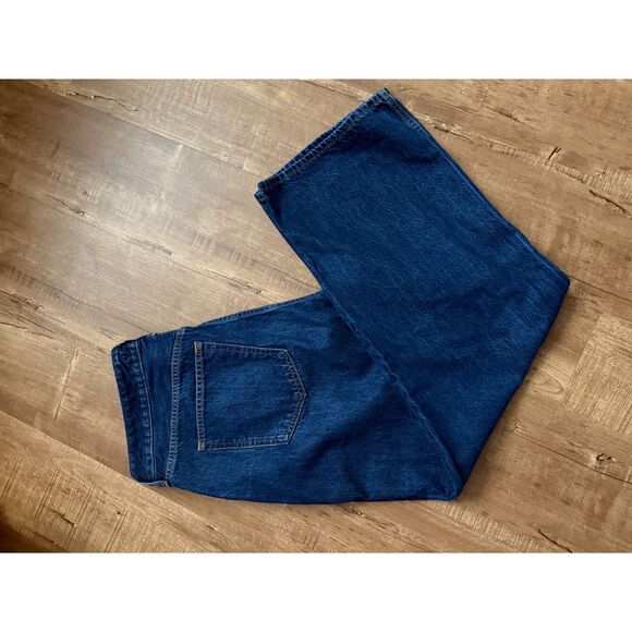 Abercrombie & Fitch Curve Love Hight Rise Loose jeans 33 short - Picture 8 of 9